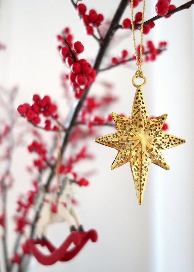 Christmas tree ornament gold star